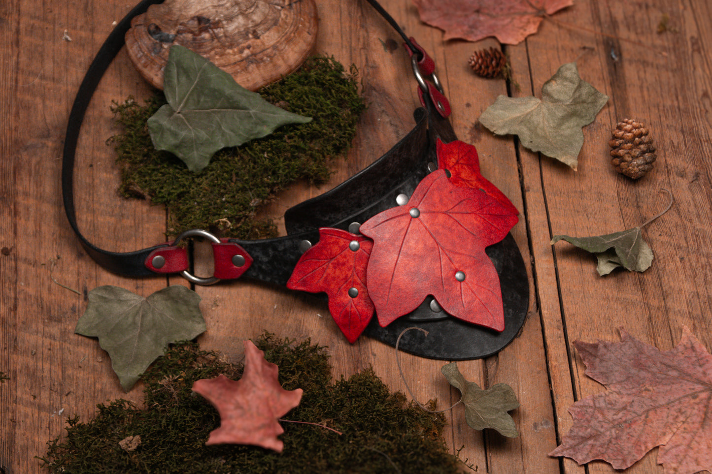 Ivy Leaf Epaulette Shoulder Armor