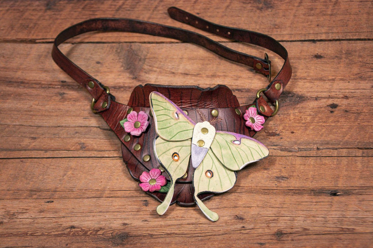Dryad's Epaulette Shoulder Armor