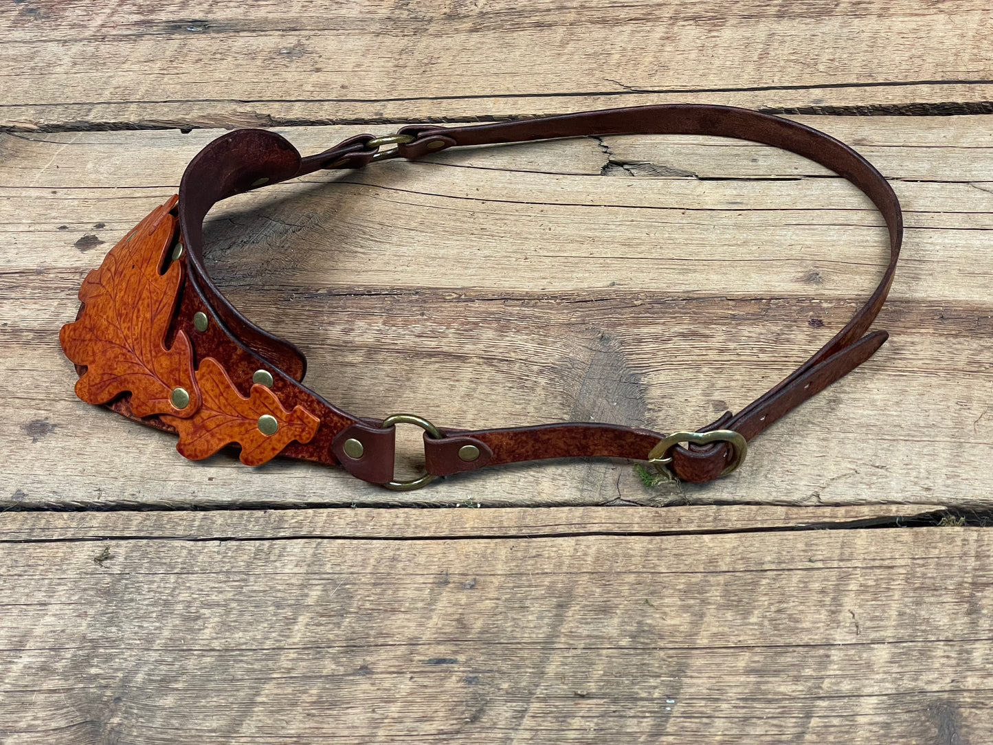Oak Leaf Epaulette Shoulder Armor