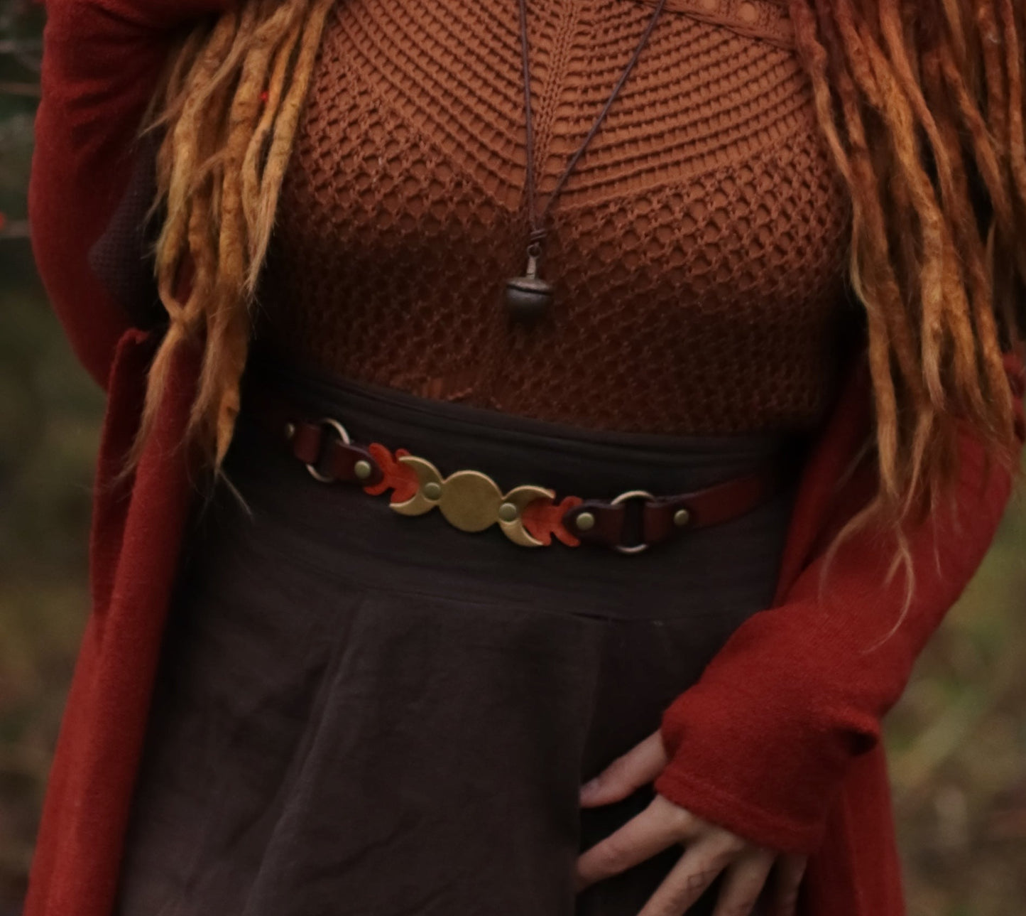 Basic Witch Belt in Oak
