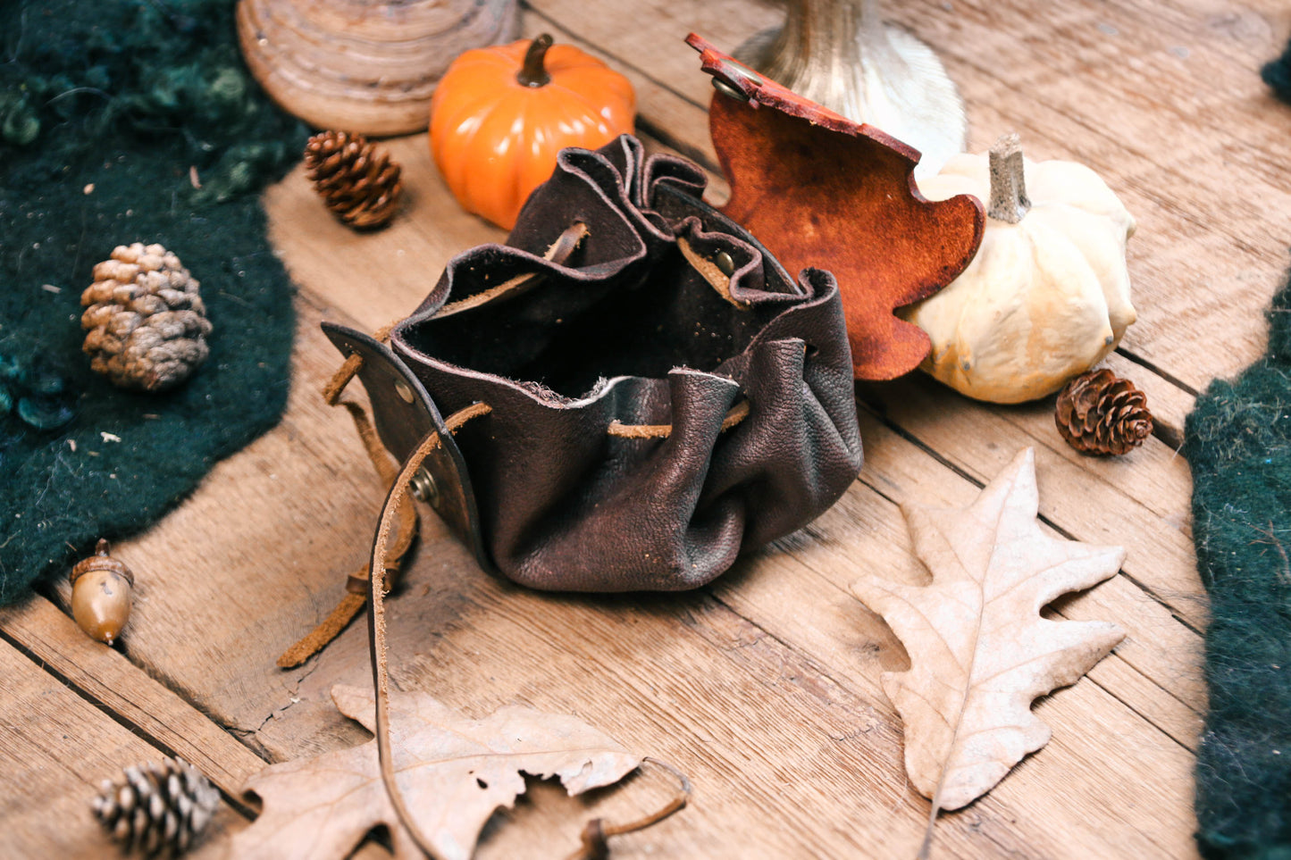 Small Oak Pouch