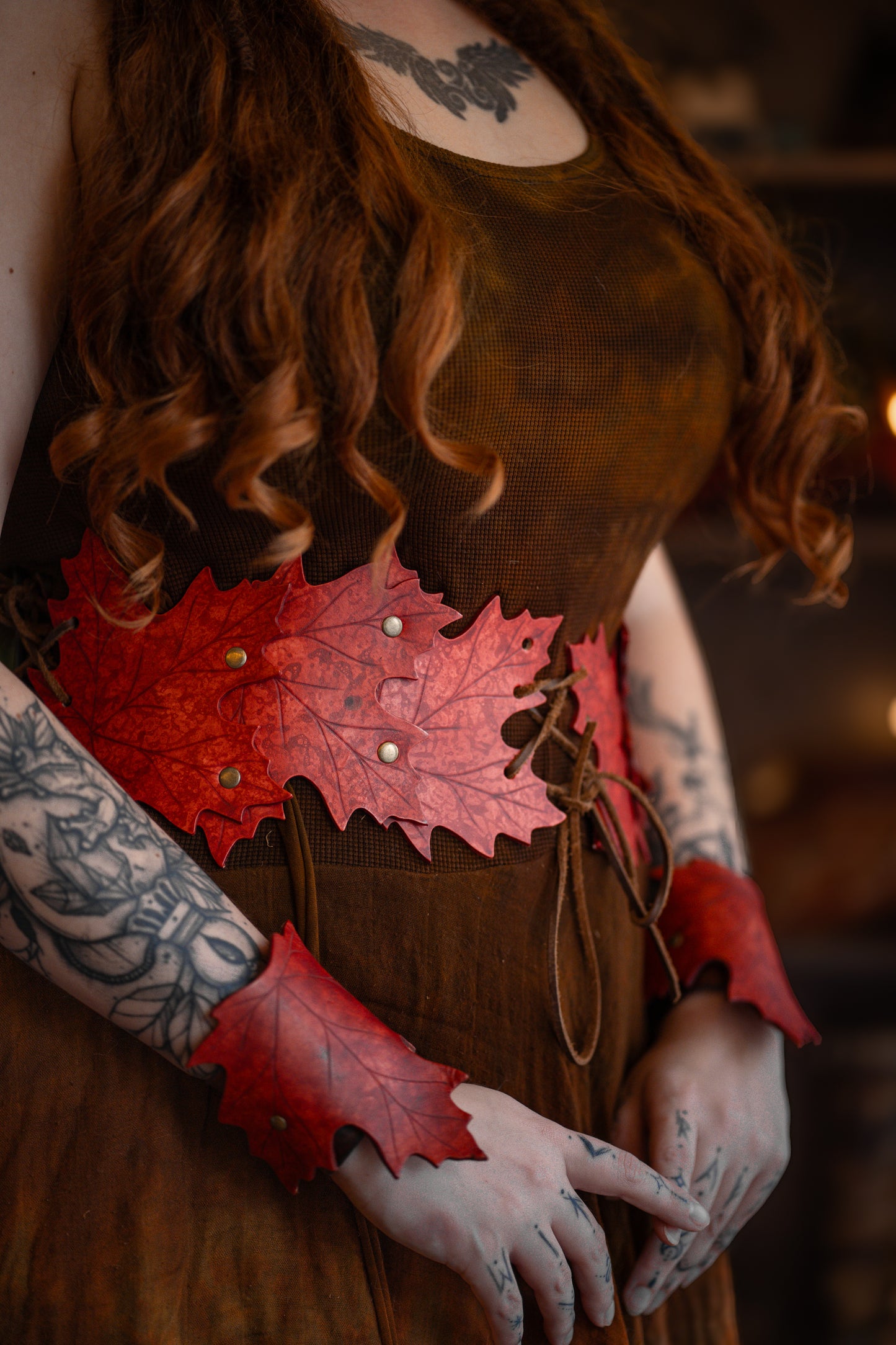 Maple Leaf Garland Cincher