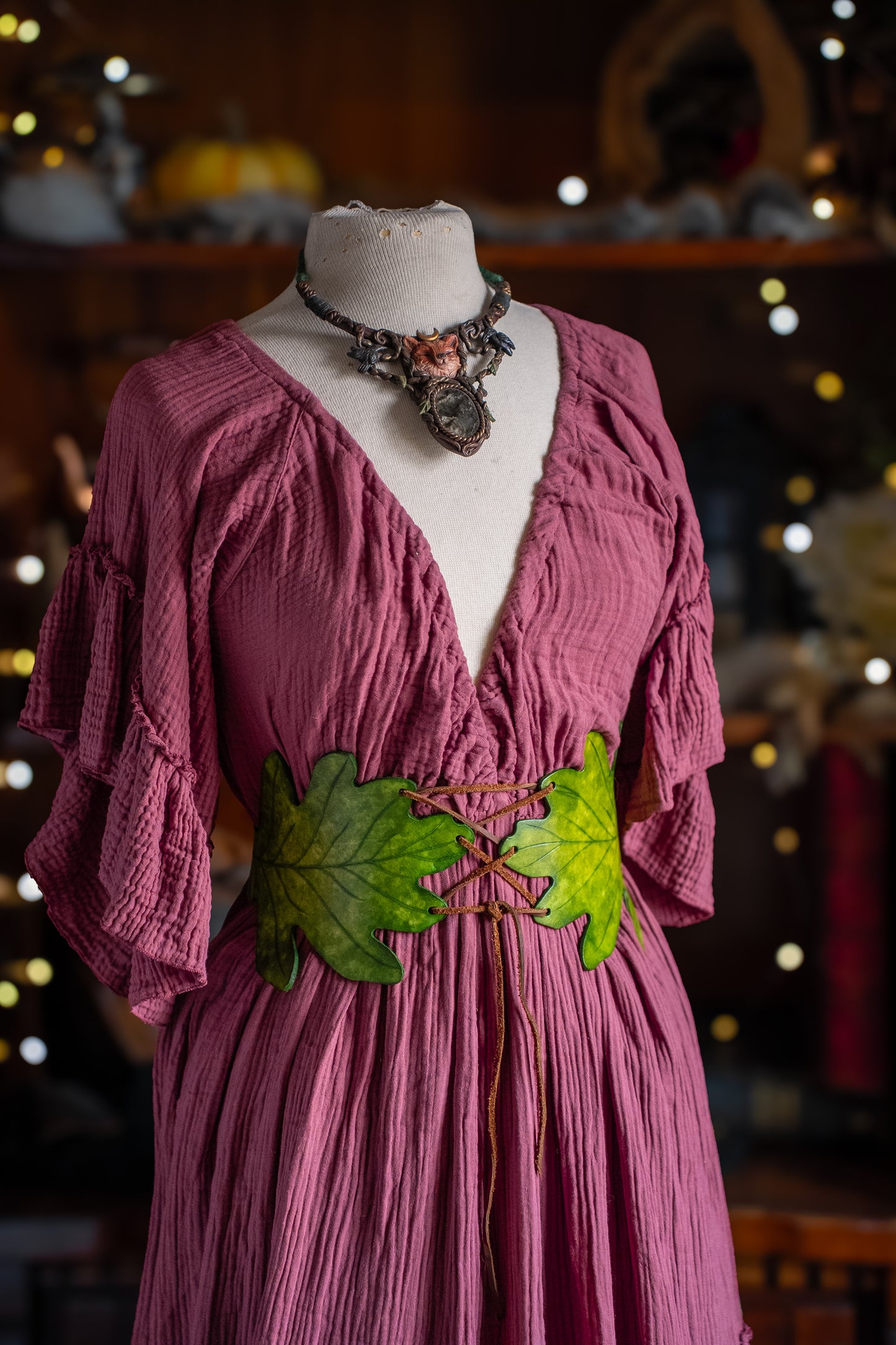 Oak Leaf Cincher
