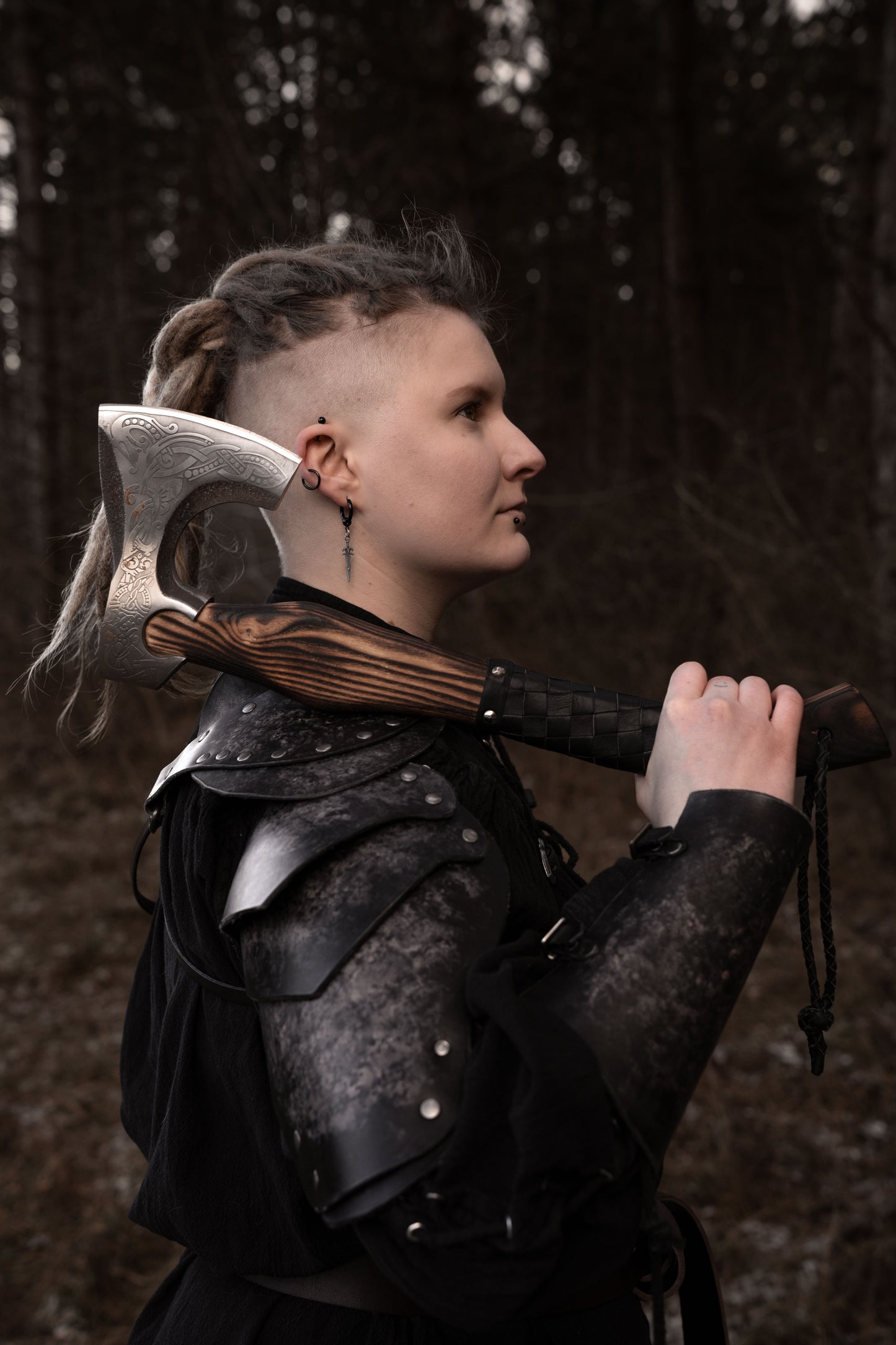 Classic Epaulette Shoulder Armor