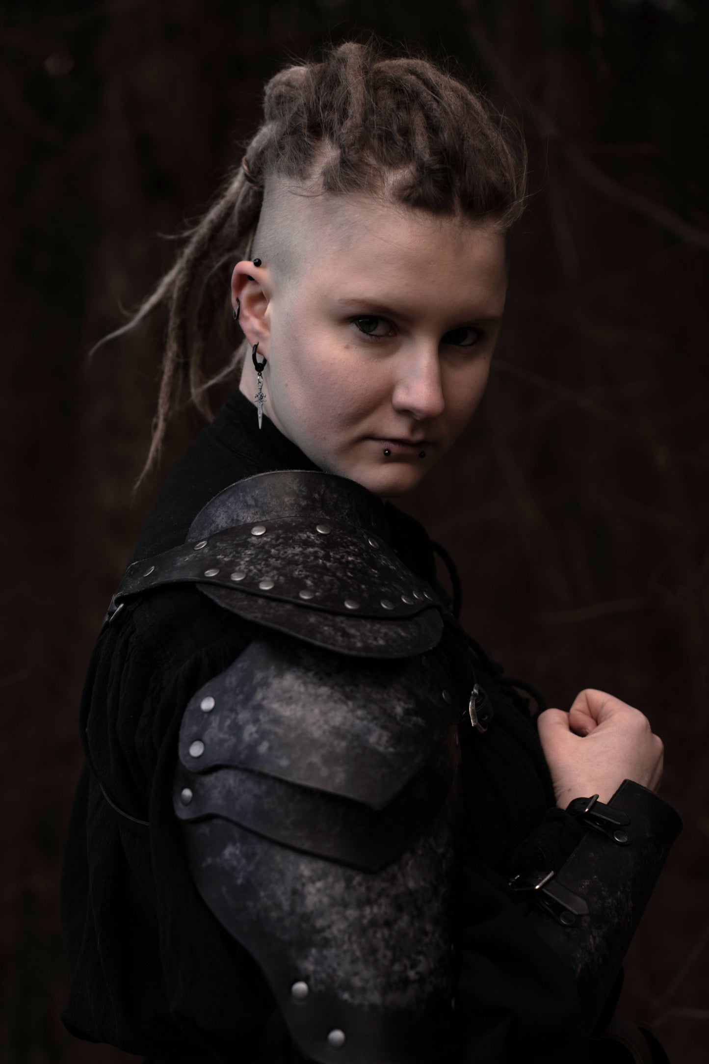 Classic Epaulette Shoulder Armor