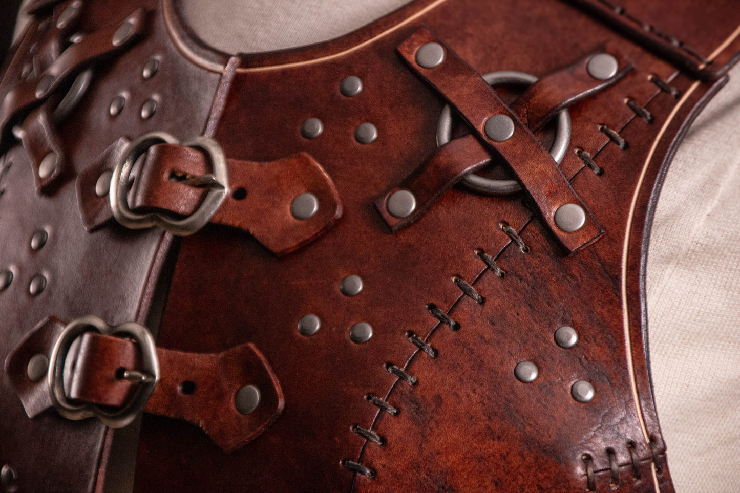 Wild Hunter Half Breastplate