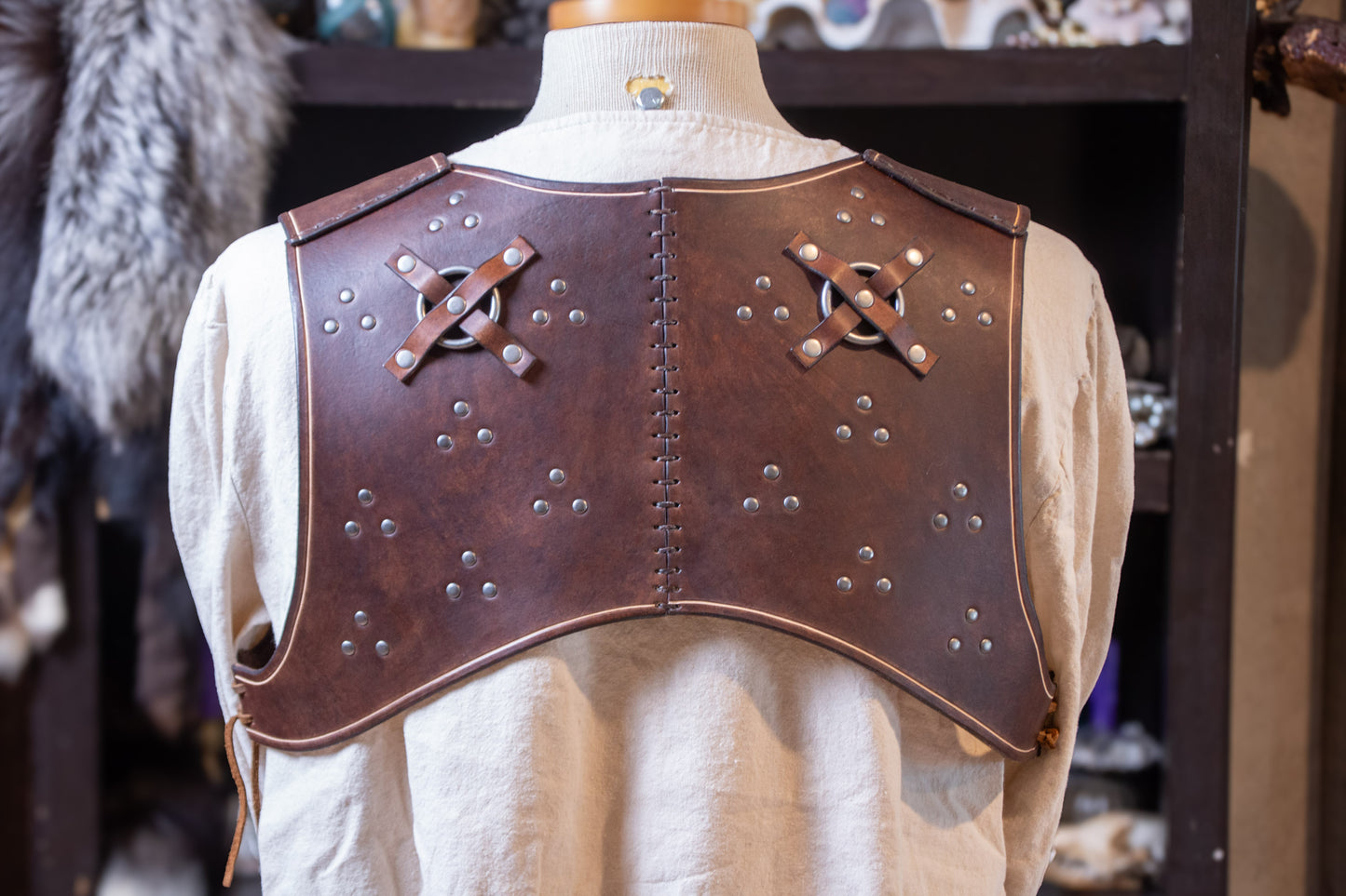Wild Hunter Half Breastplate