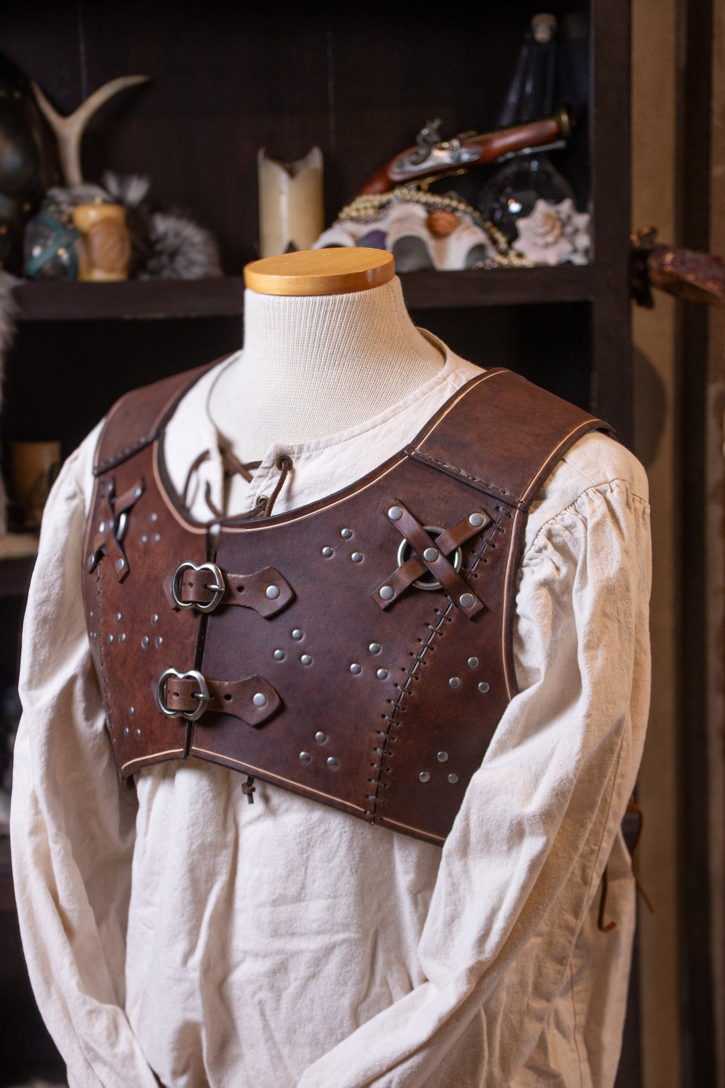 Wild Hunter Half Breastplate