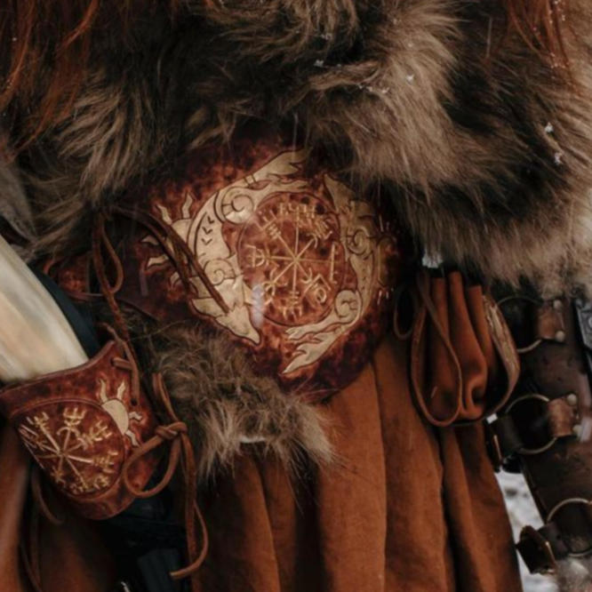 Skoll and Hati Guardian Cincher