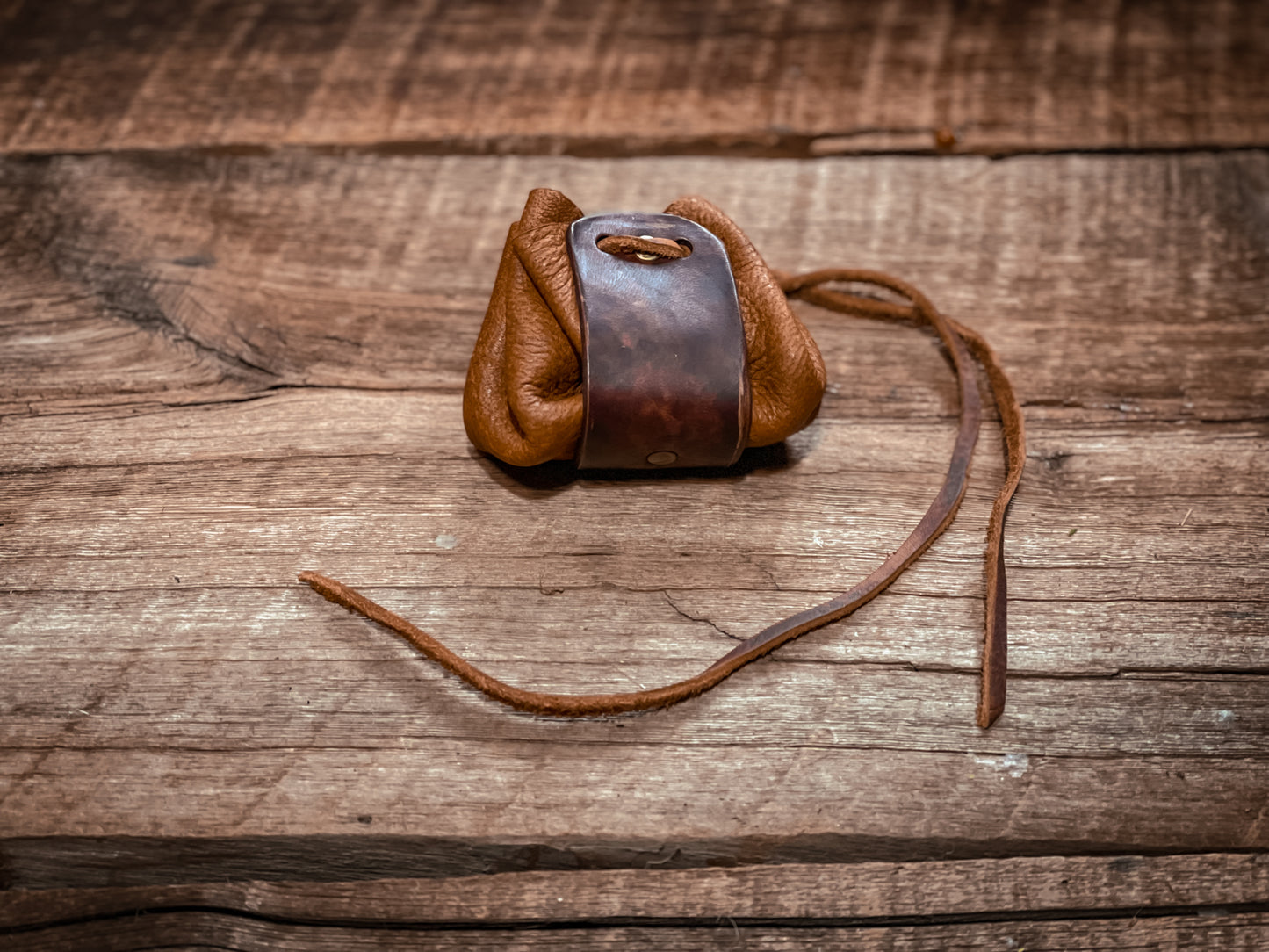 Classic Small Circle Pouch