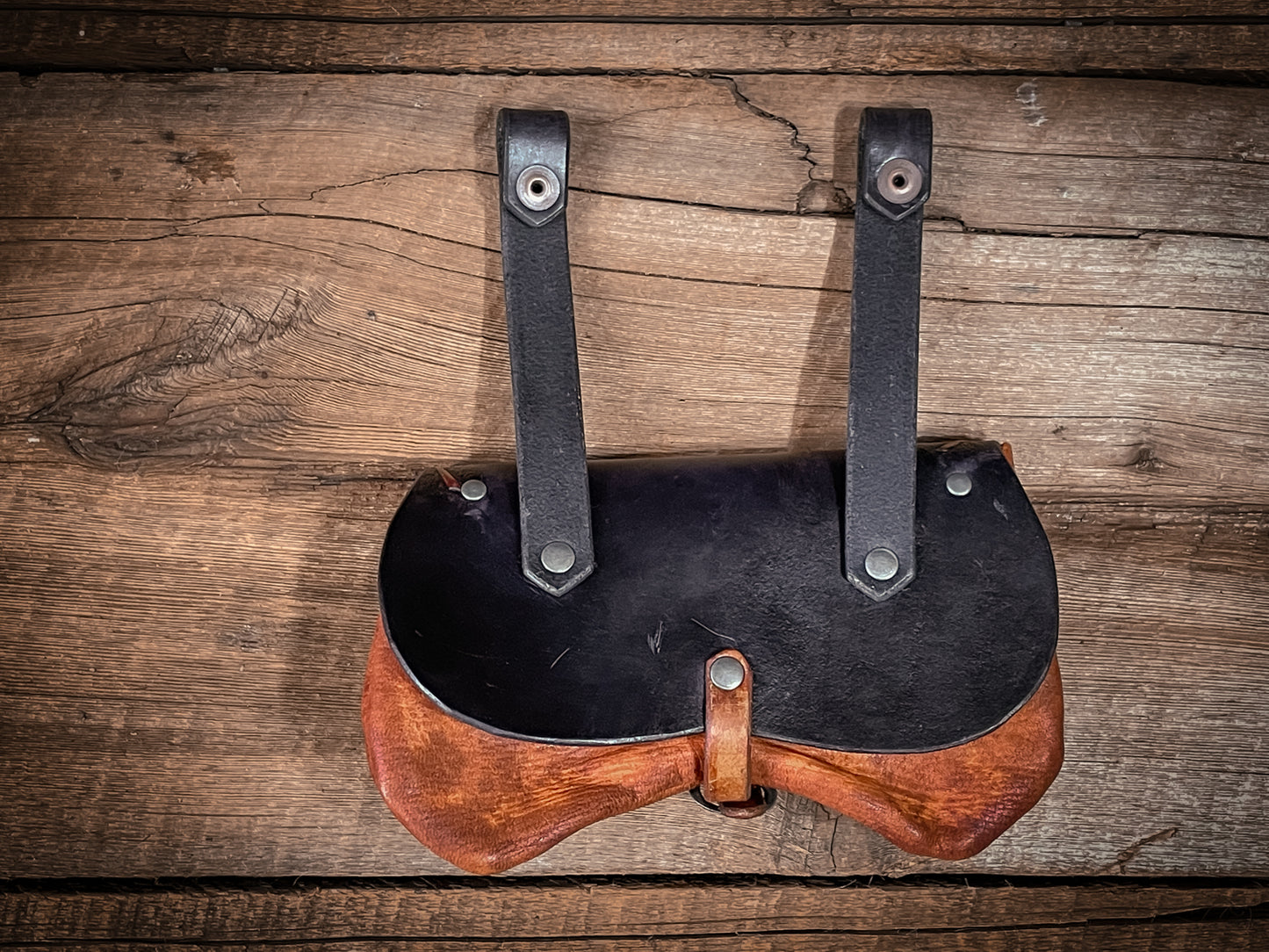 Witch of the Woods Kidney Belt Pouch