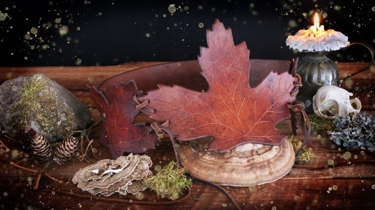 Maple Leaf Cincher