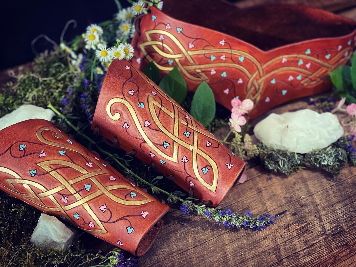 Elven Bracers