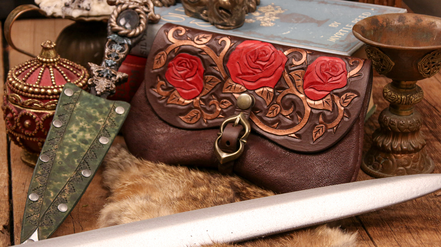 Briar Rose Kidney Belt Pouch