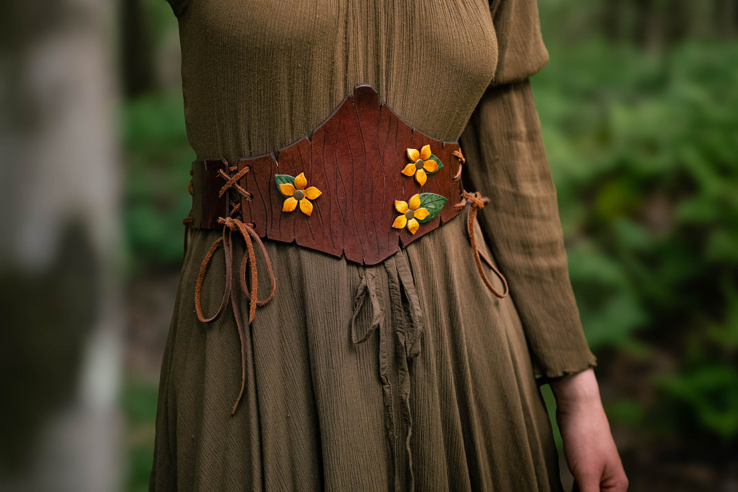Dryad Pointed Cincher