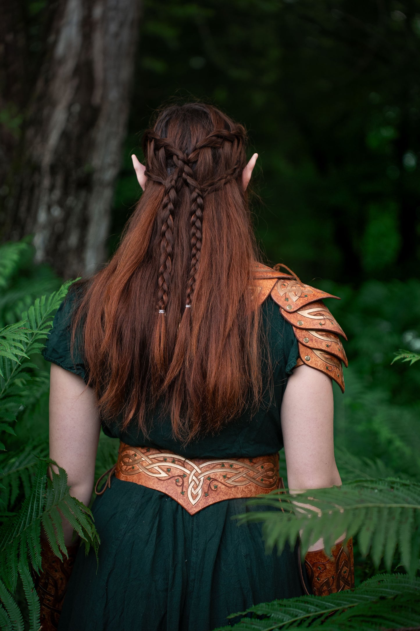 Elven Spaulders / Pauldrons