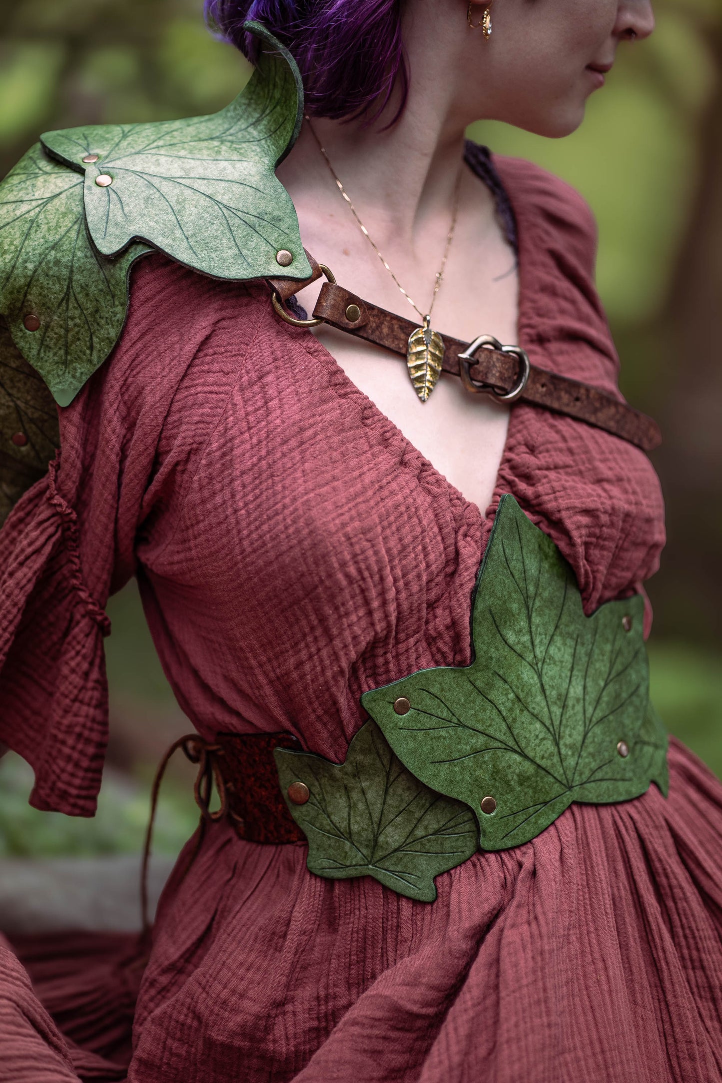 Ivy Leaf Cincher