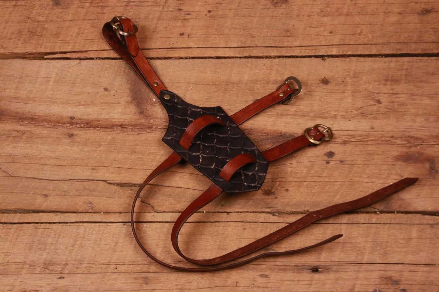 Dragon Highwing Dagger Leg Sheath