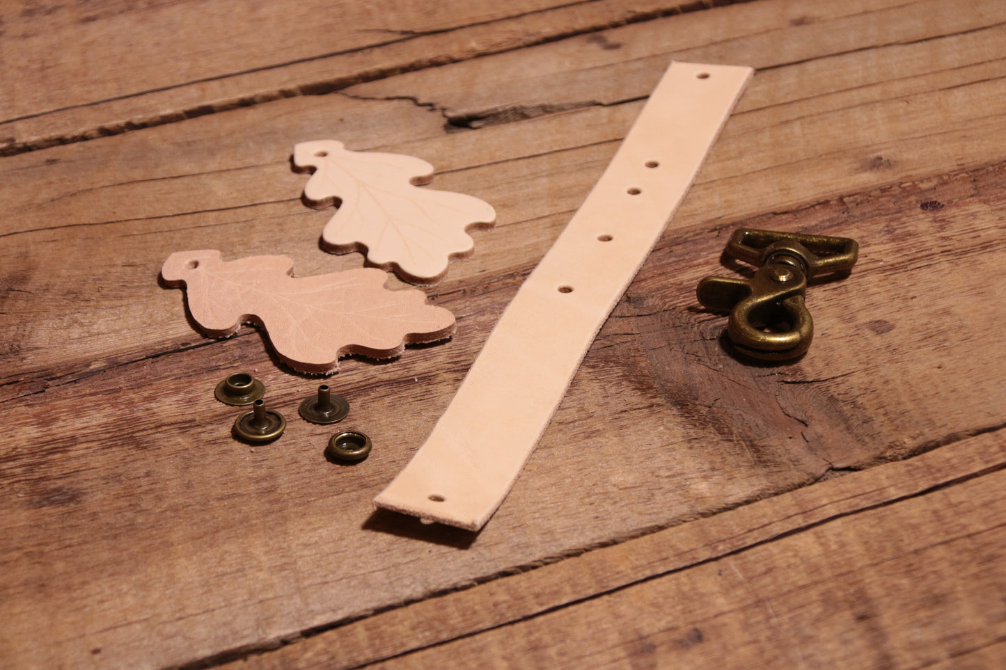 Oak Belt Clip Kit