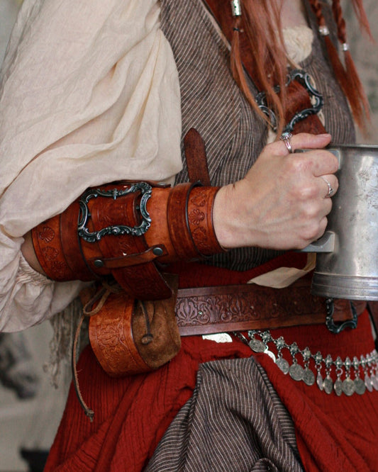 Swashbuckler Bracers