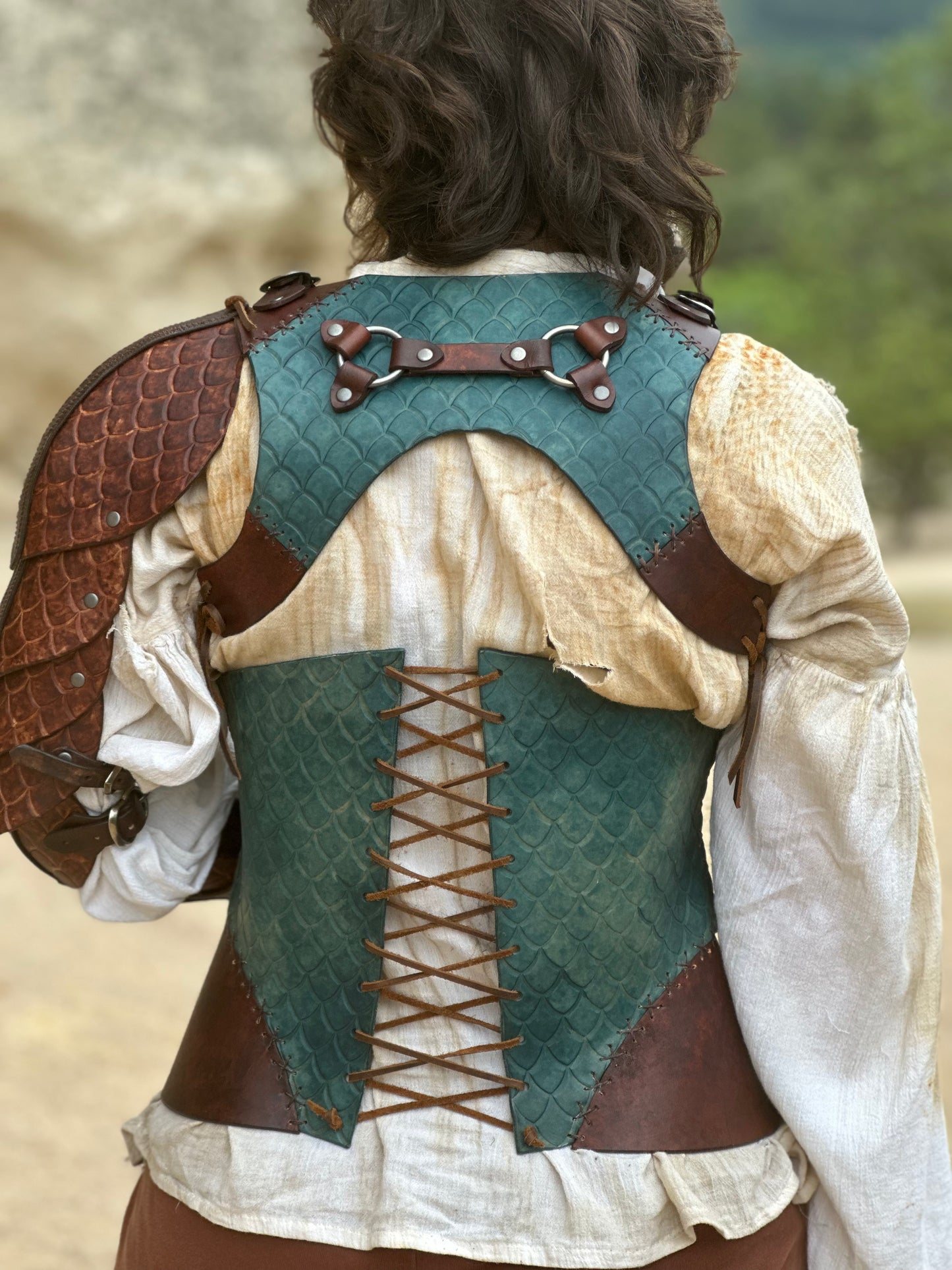 Dragon Sidewinder Clavicle Vest