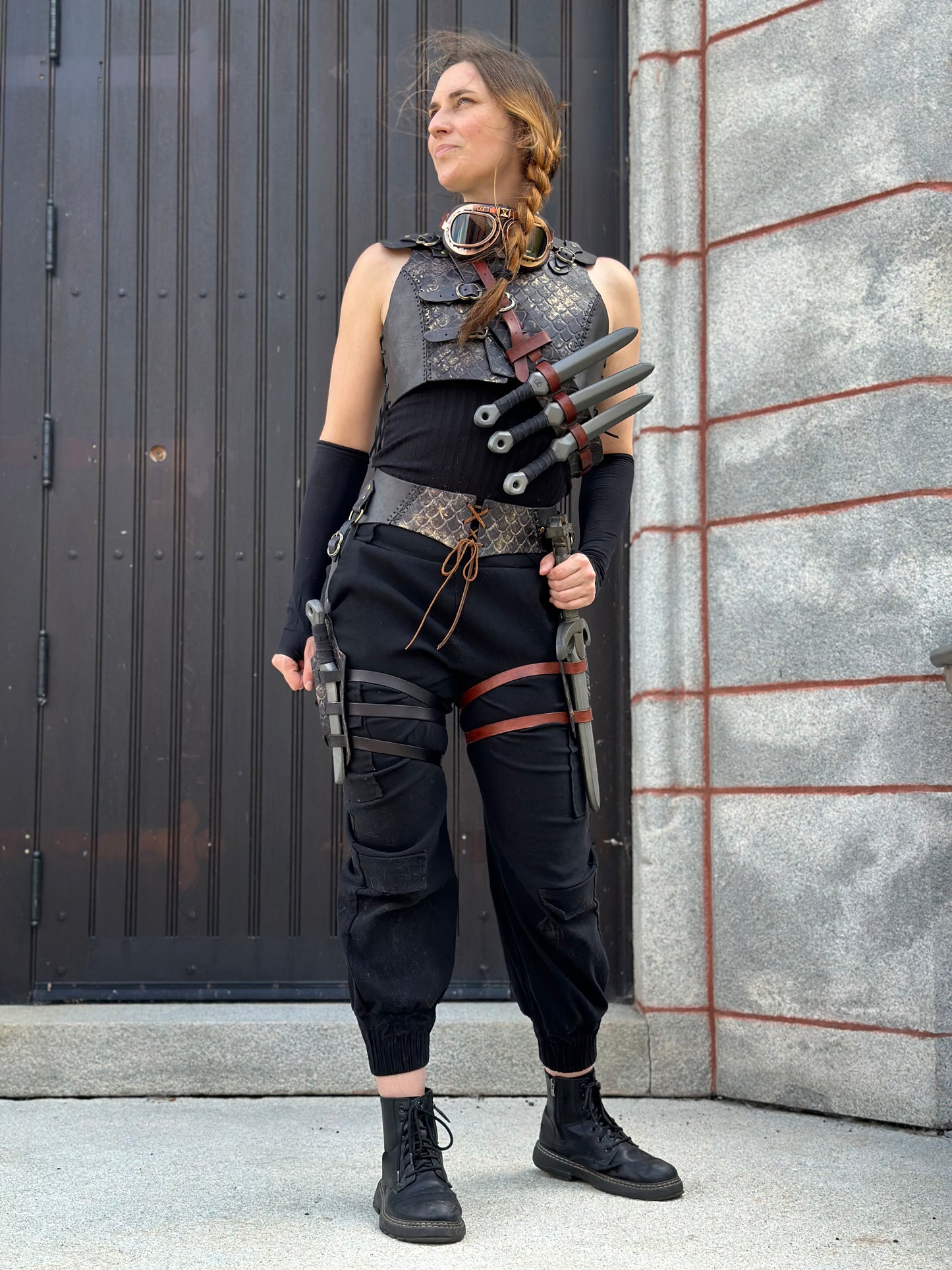 Dragon Highwing Dagger Leg Sheath