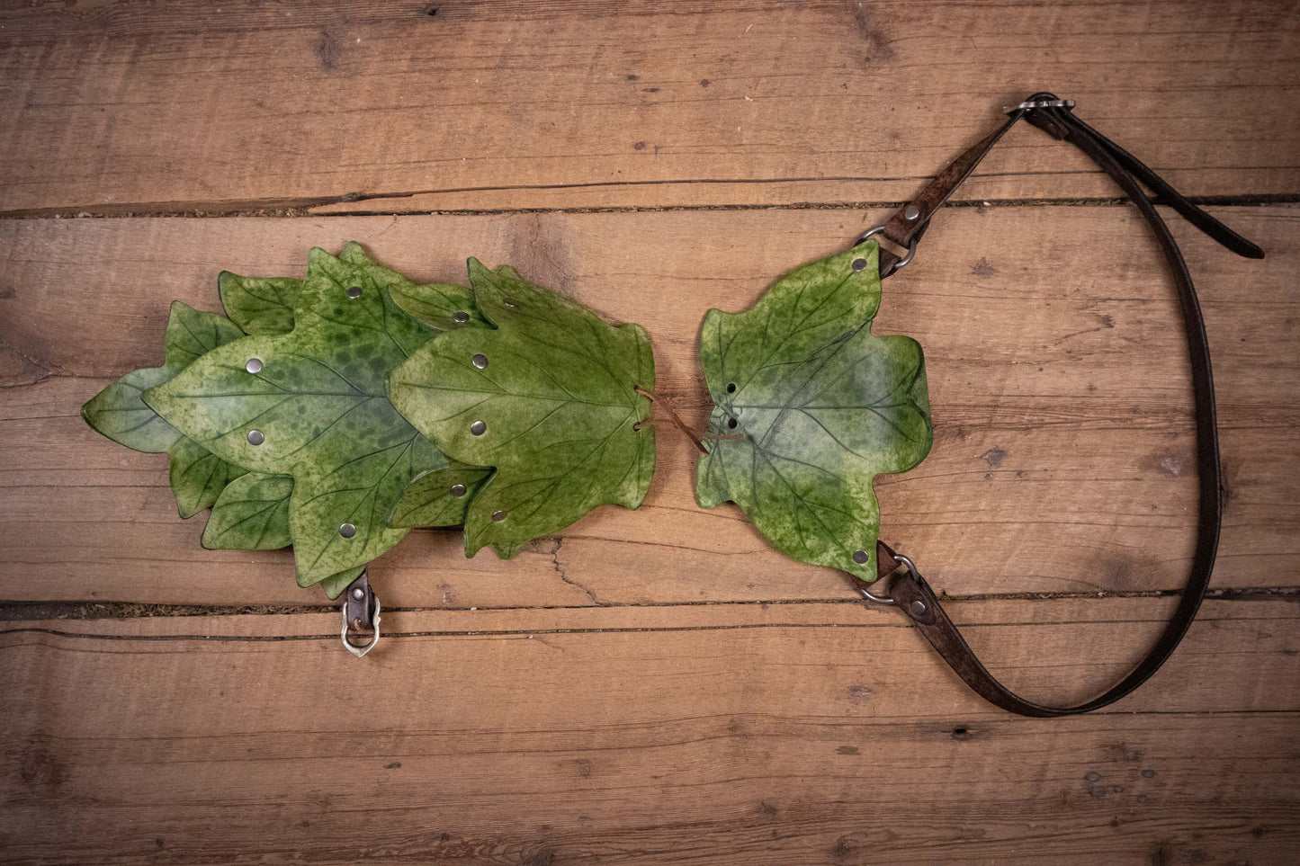 Ivy Leaf Warrior Pauldron