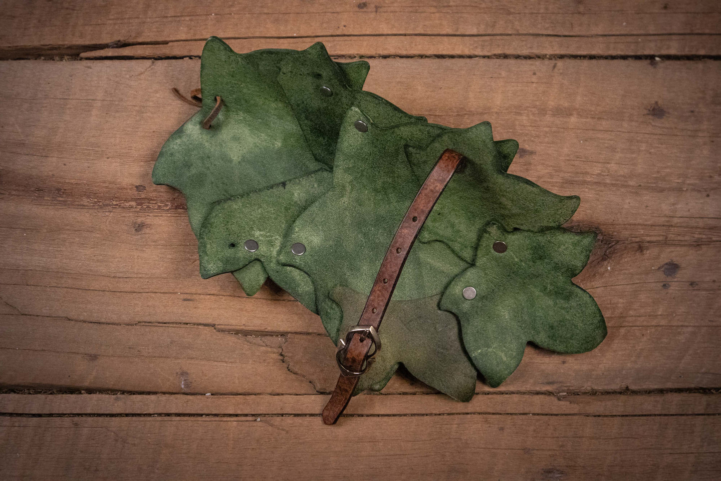 Ivy Leaf Warrior Pauldron