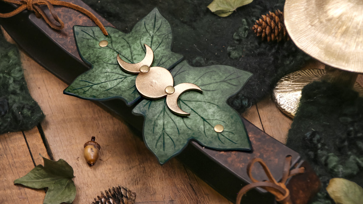 Lunar Leaf Cincher in Ivy Kit