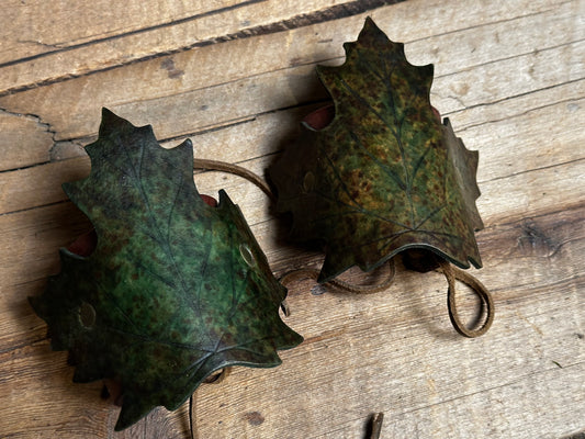 Maple Leaf Cuff dark green and brown