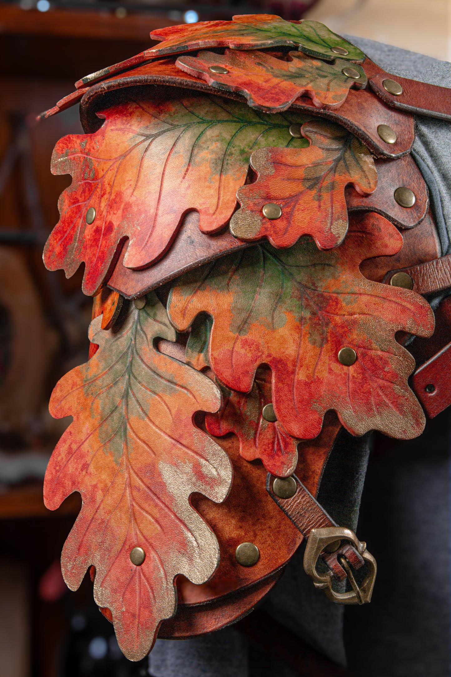 Oak Leaf Spaulders / Pauldrons