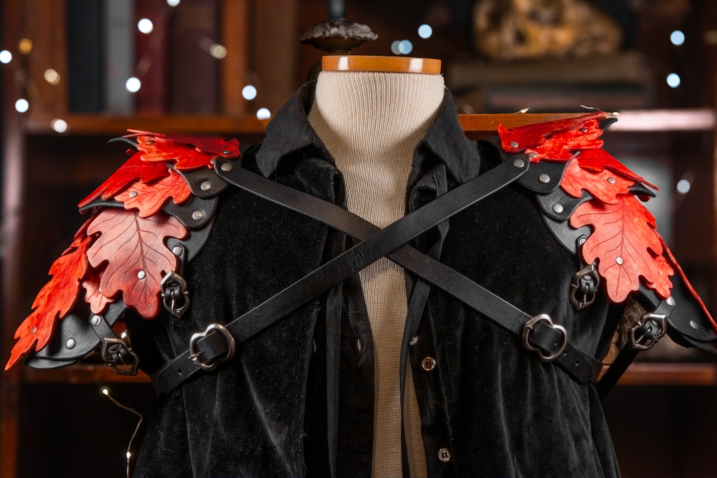 Oak Leaf Spaulders / Pauldrons