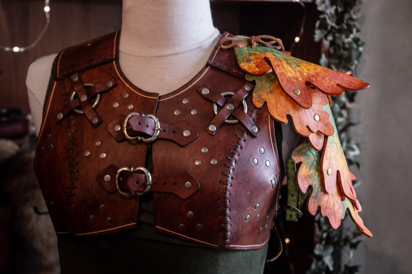 Oak Leaf Warrior Pauldron