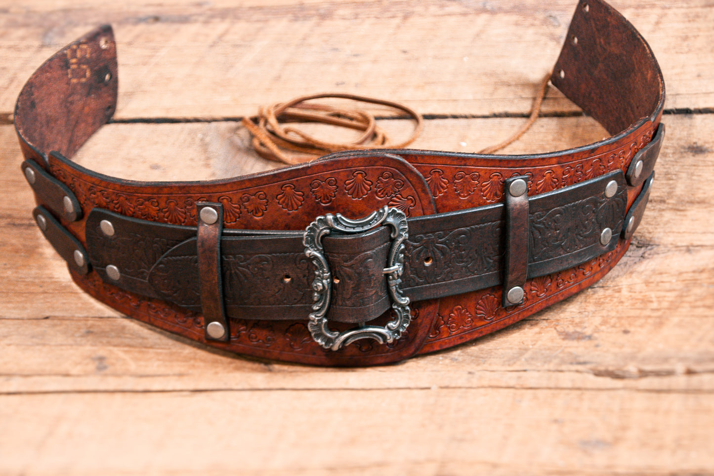 Swashbuckler Cincher