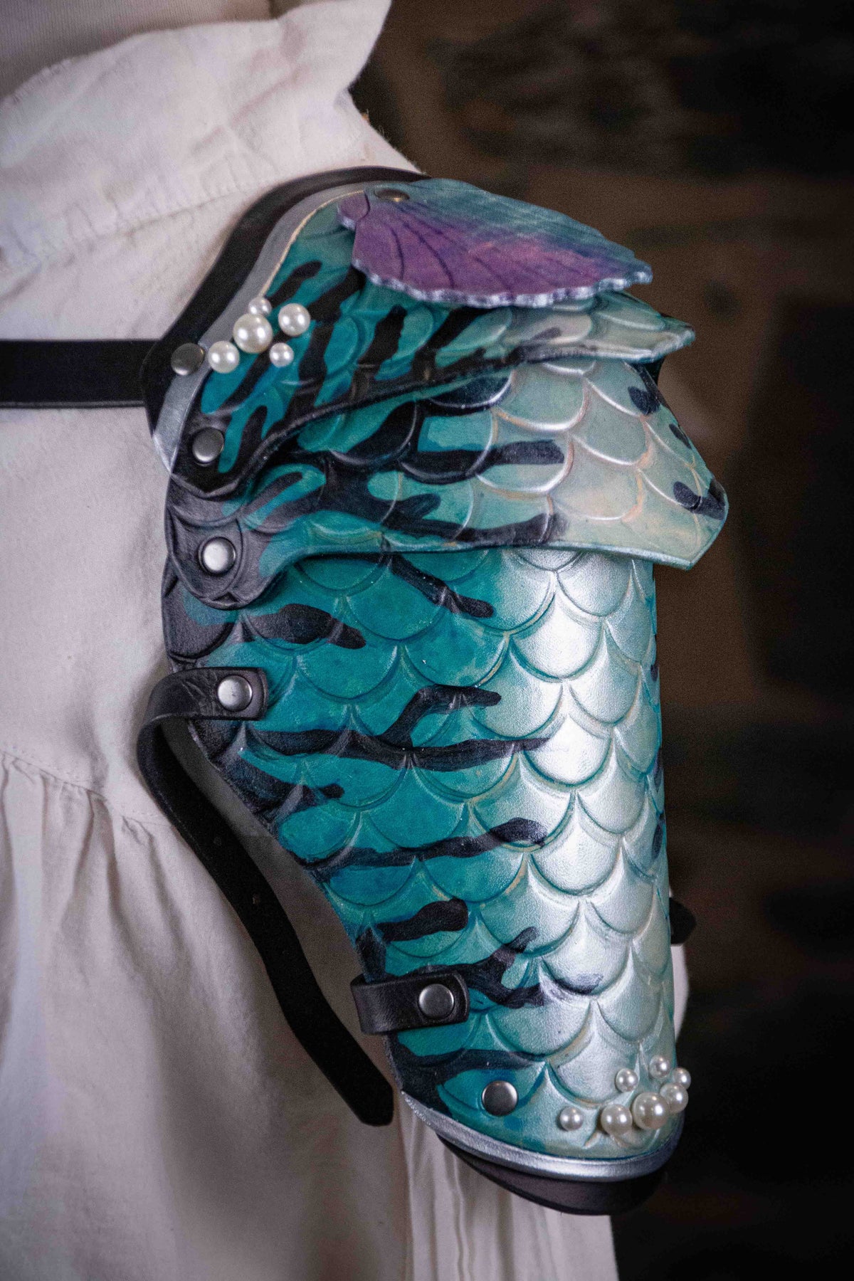 Siren Spaulders / Pauldrons