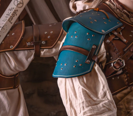 Wild Hunter Pauldron(s)