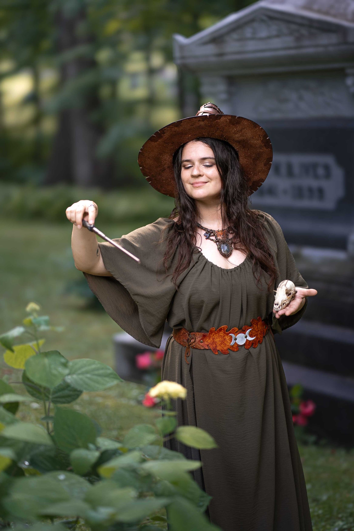 Lunar Leaf Cincher in Oak Kit