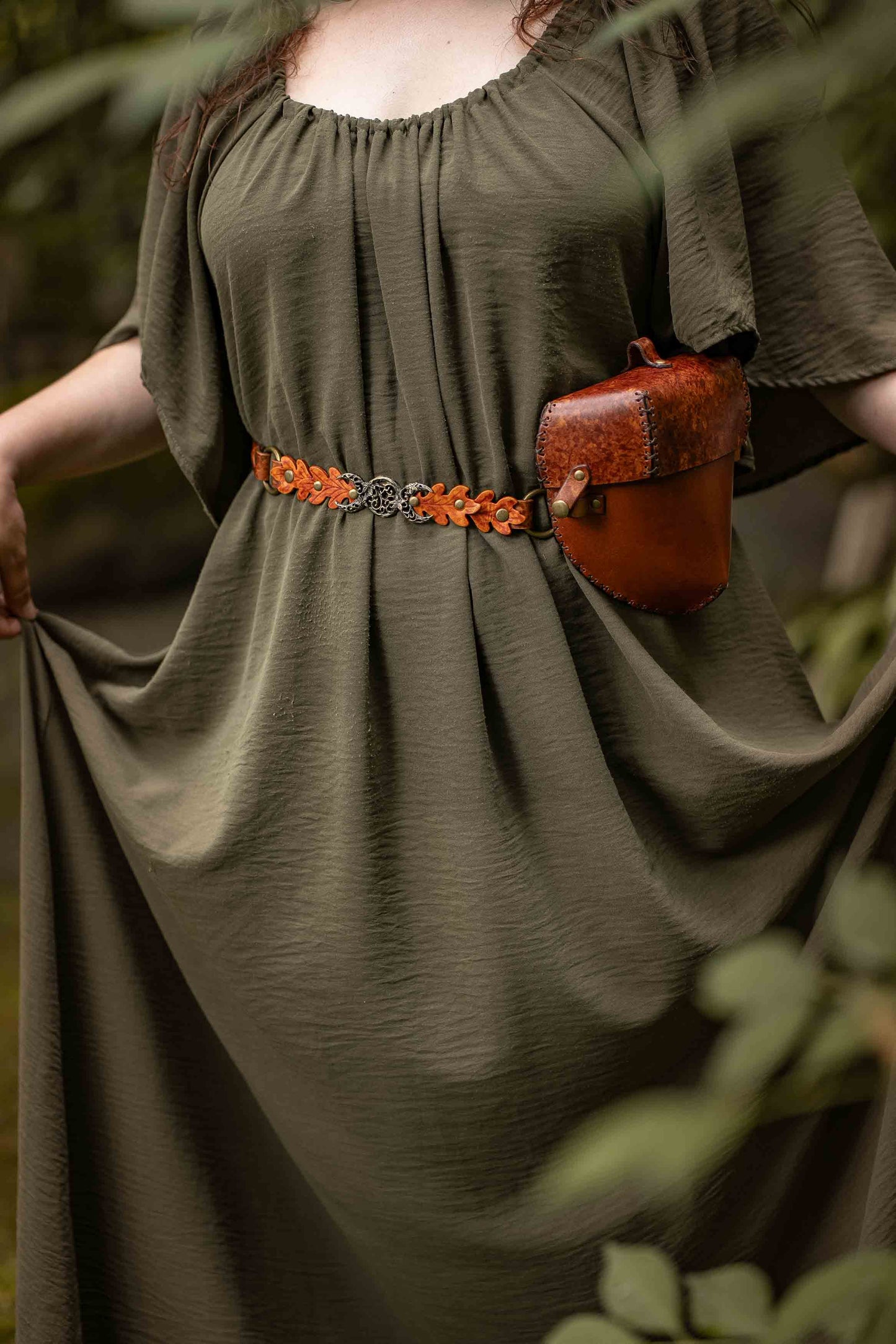 Basic Witch Belt in Oak