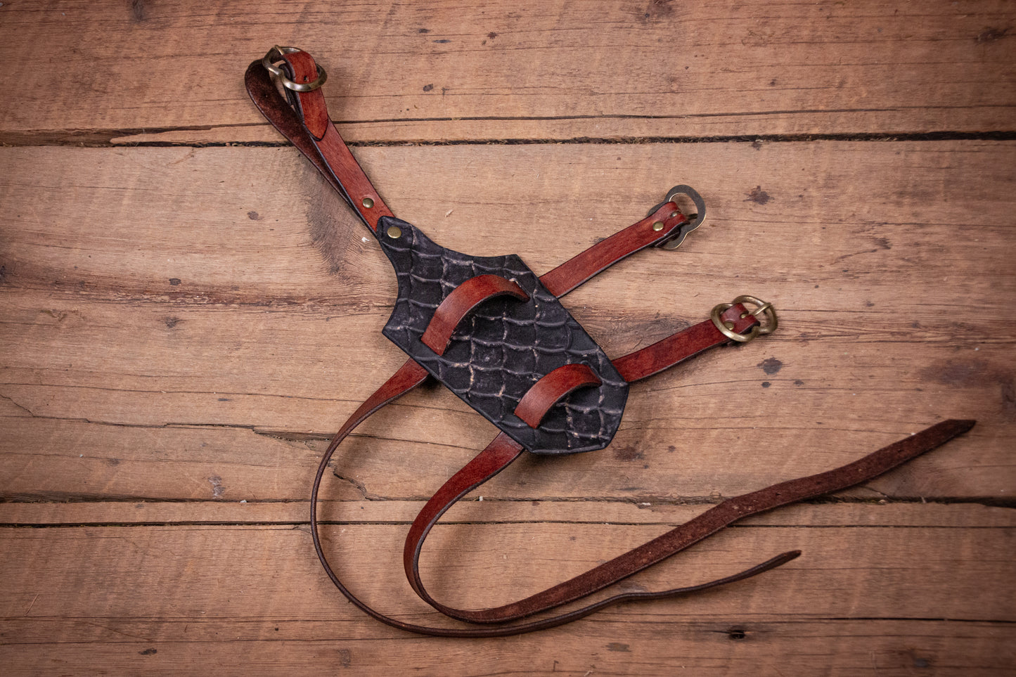 Dragon Highwing Dagger Leg Sheath