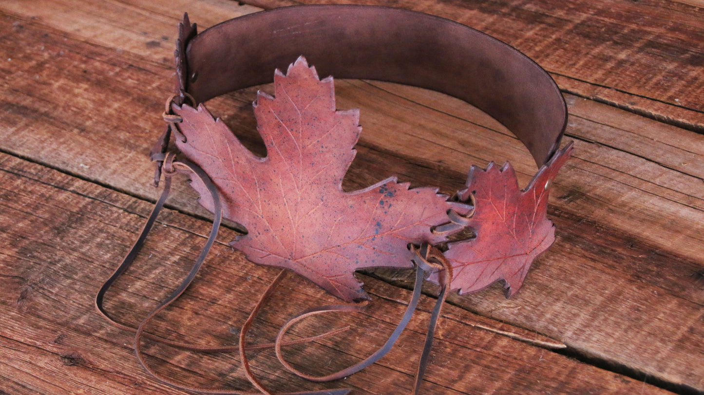 Maple Leaf Cincher